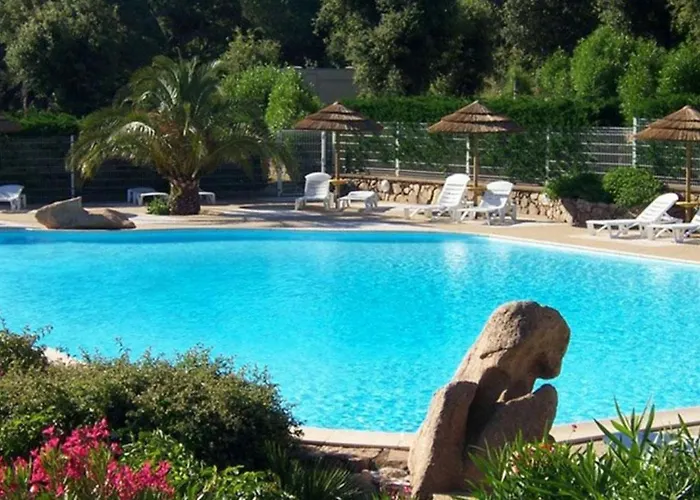 Vacances En Chalet Ou Mobil-Home Chez Camp\'In Pirellu